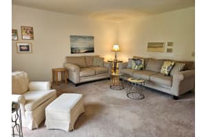 35 Vista Gardens Trail, Vero Beach, FL 32962 - MLS#B26021629