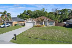 538 Comet Terrace, Port Saint Lucie, FL 34953 - MLS#B26021647