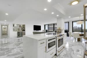 5280 Ocean Drive, Riviera Beach, FL 33404 - MLS#B26021696