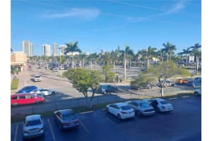 1333 Hallandale Beach Boulevard, Hallandale Beach, FL 33009 - MLS#B26021702