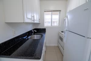 1727 Liberty Street, Hollywood, FL 33020 - MLS#B26021726