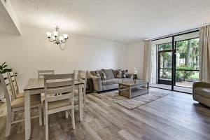 5160 Las Verdes Circle, Delray Beach, FL 33484 - MLS#B26021736