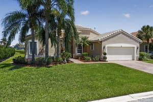 376 Shoreview Drive, Port Saint Lucie, FL 34986 - MLS#B26021785