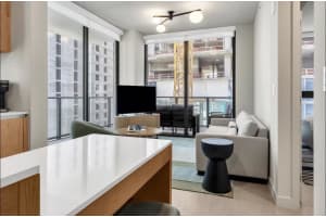 11 6th Street, Miami, FL 33132 - MLS#B26021793