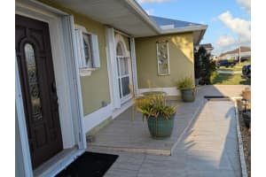 531 Bradshaw Circle, Port Saint Lucie, FL 34953 - MLS#B26021802