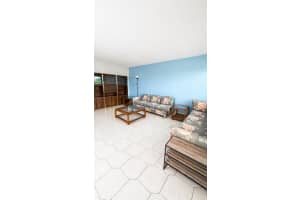 4024 Wolverton E, Boca Raton, FL 33434, Boca Raton, FL 33434 - MLS#B26021855