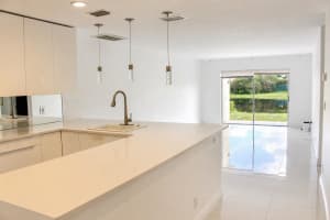 8861 Bella Vista Drive, Boca Raton, FL 33433 - MLS#B26021859