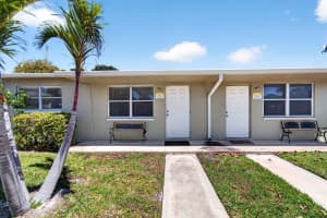 240 15th Avenue, Delray Beach, FL 33444 - MLS#B26021867