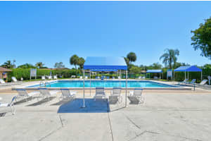 4 Knightsbridge Lane, Boynton Beach, FL 33426 - MLS#B26022005