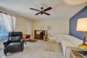 2886 Floral Road, Lake Worth, FL 33462 - MLS#B26022044