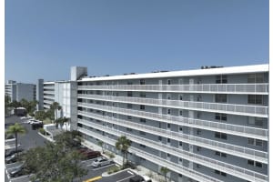 5500 2nd Avenue, Boca Raton, FL 33487 - MLS#B26022047