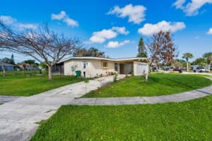 181 Banyan Drive, Port Saint Lucie, FL 34952 - MLS#B26022056