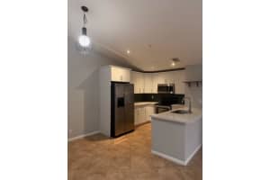 3076 S Oakland Forest Drive 503, Oakland Park, Fl 33309, Oakland Park