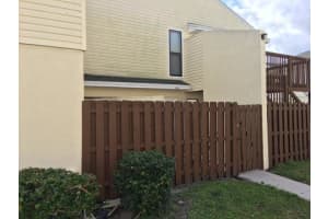 643 Executive Center Drive, West Palm Beach, FL 33401 - MLS#B26022071