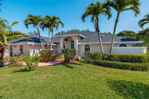 15495 Rolling Meadows Circle, Wellington, FL 33414 - MLS#B26022092