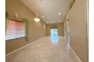 6510 Oxford Circle, Vero Beach, FL 32966 - MLS#B26022096