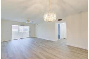 12016 Greenway Cir Circle, Royal Palm Beach, FL 33411 - MLS#B26022117