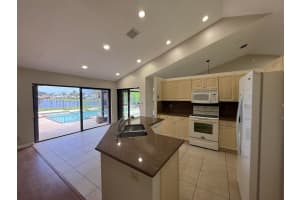 9215 Sun Pointe Drive, Boynton Beach, FL 33437 - MLS#B26022120