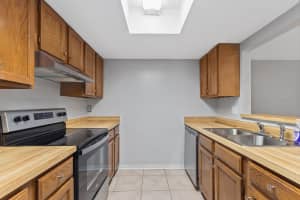 6926 45th Avenue, Gainesville, FL 32608 - MLS#B26022138