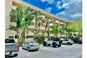 2900 42nd Avenue, Coconut Creek, FL 33066 - MLS#B26022171
