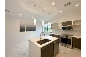 113 1st Circle, Pompano Beach, FL 33060 - MLS#B26022175