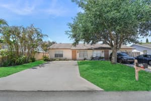9040 Hobe Ridge Avenue, Hobe Sound, FL 33455 - MLS#B26022221