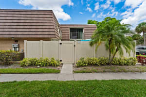 7707 77th Way, West Palm Beach, FL 33407 - MLS#B26022304