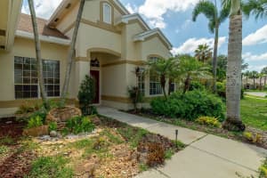 1070 Sweet Briar Place, Wellington, FL 33414 - MLS#B26022331
