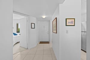 3138 Via Poinciana 410, Lake Worth, FL 33467, Lake Worth, FL 33467 - MLS#B26022351