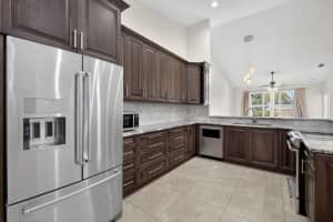 2620 E Aragon Boulevard 3, Sunrise, Fl 33313, Sunrise