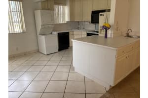 48 Plymouth F, West Palm Beach, FL 33417, West Palm Beach, FL 33417 - MLS#B26022420