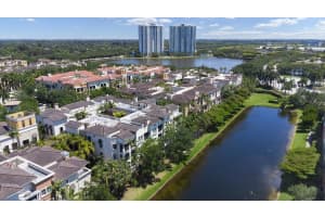 2955 Nw 126th Avenue 220-5, Sunrise, Fl 33323, Sunrise