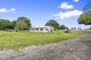 4072 18th Street, Okeechobee, FL 34972 - MLS#B26022433