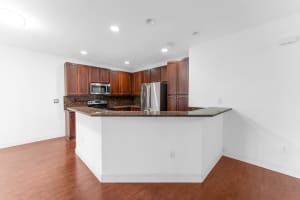 6077 W Grand Cypress Cir Circle W, Coconut Creek, Fl 33073 Coconut Creek, FL 33073 - Off Market
