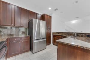 6077 W Grand Cypress Cir Circle W, Coconut Creek, Fl 33073 Coconut Creek, FL 33073 - Off Market
