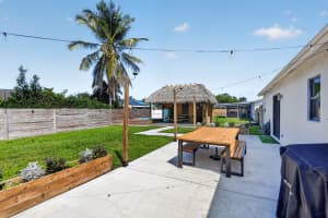 4911 Neros Drive, Greenacres, FL 33463 - MLS#B26022475