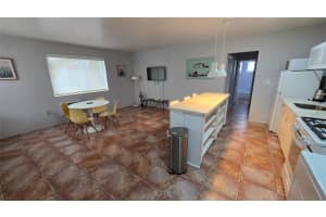 7725 Harding Avenue, Miami Beach, FL 33141 - MLS#B26022506