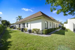 11893 Sturbridge Lane, Wellington, FL 33414 - MLS#B26022520