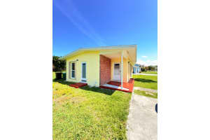 3231 Monte Vista Street, Port St Lucie, FL 34952 - MLS#B26022533