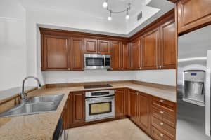 4 Renaissance Way, Boynton Beach, FL 33426 - MLS#B26022628