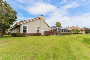 2 Old Fence Road, Palm Beach Gardens, FL 33418 - MLS#B26022660