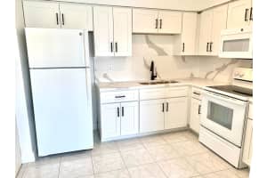 260 19th Street, Boca Raton, FL 33432 - MLS#B26022663