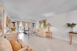 2804 Victoria Way, Coconut Creek, FL 33066 - MLS#B26022664