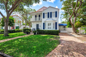 294 Queens Court, West Palm Beach, FL 33401 - MLS#B26022672