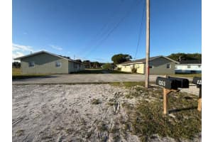 1205 Ave K, Fort Pierce, FL 34950, Fort Pierce, FL 34950 - MLS#B26022698