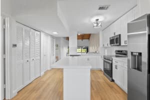 2142 82nd Avenue, Davie, FL 33324 - MLS#B26022735