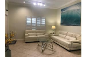 1118 Chinaberry Drive, Weston, FL 33327 - MLS#B26022741