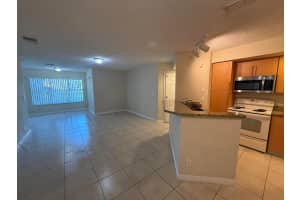 3390 Pinewalk Dr Drive, Margate, FL 33063 - MLS#B26022742