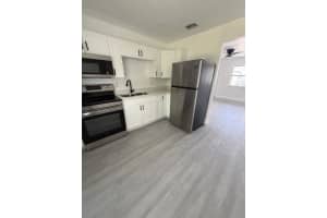 1016 Palm Beach Lakes Boulevard, West Palm Beach, FL 33401 - MLS#B26022768