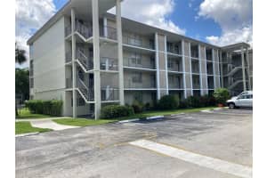 2998 Nw 48th Terrace 332, Lauderdale Lakes, Fl 33313, Lauderdale Lakes